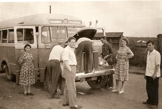 Fotografie ostatní - SSSR - Autobus - 3ks - Obrázek 2