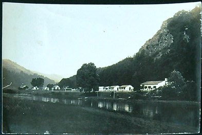 Pohlednice - Okres Rakovník - Zbečno (řeka, domky)