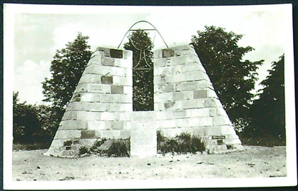 Pohlednice - Okres Ústí nad Labem - Husitský památník "Na Běhání"