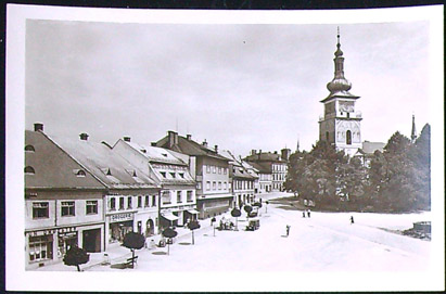 Pohlednice - Okres Žďár nad Sázavou - Nové Město na Moravě - Náměstí - Černobílá