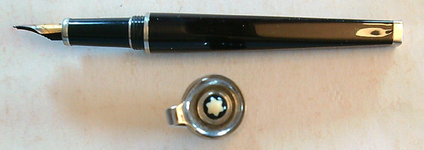 Psací potřeby - Plnící pero - Kopie pera Montblanc Franz Kafka 04681/16500 - KOPIE !!! - Obrázek 3