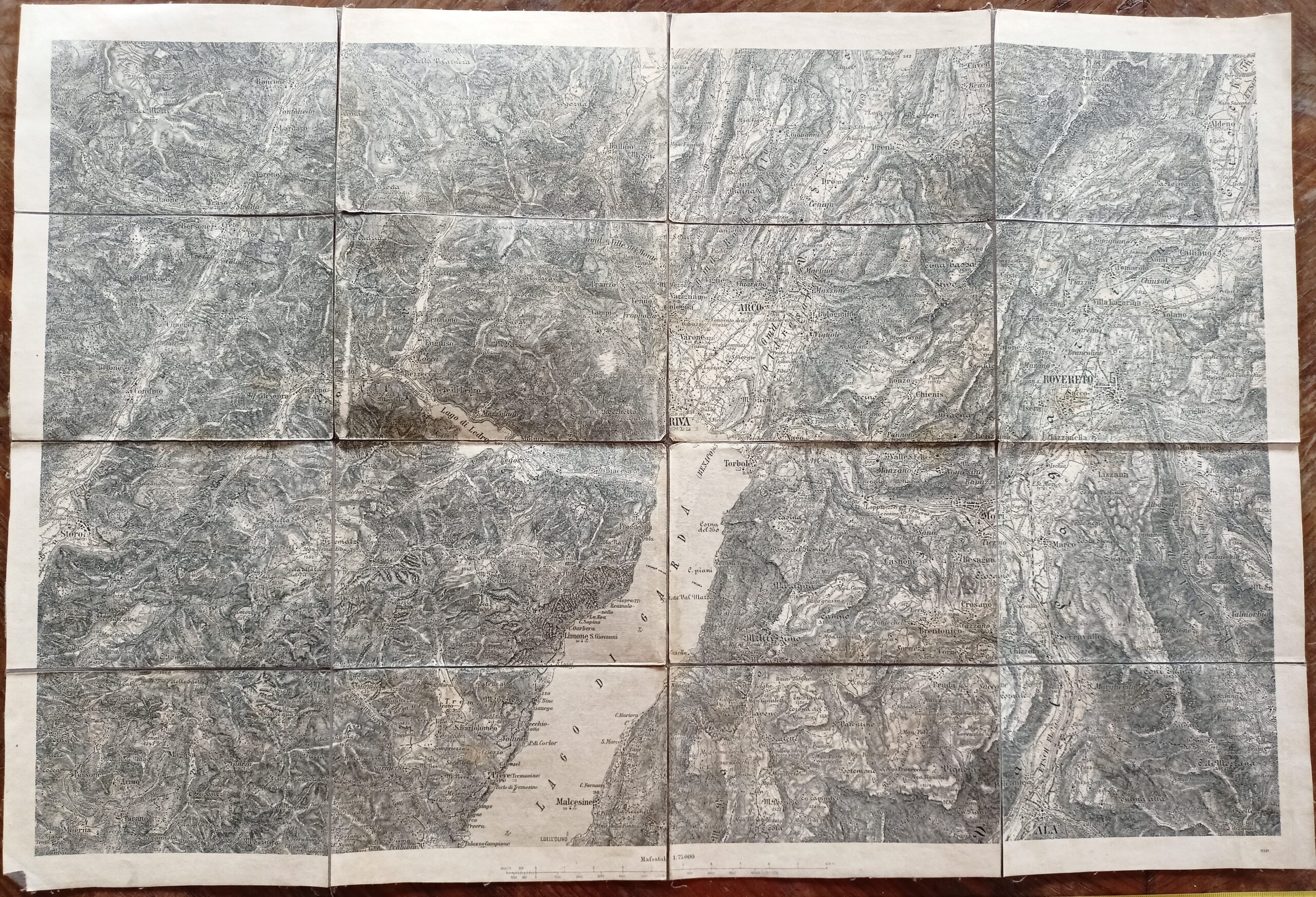 Voj. Mapa - ROVERETO und RIVA (Rovereto a Riva del Garda - Itálie)