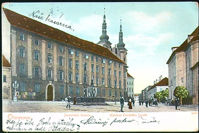 Pohlednice - Okres Olomouc - Olomouc - Jezovitské kasárny/Náměstí Františka Josefa
