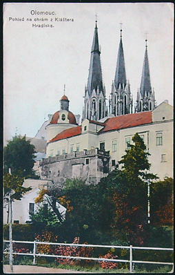 Pohlednice - Okres Olomouc - Olomouc - Pohled na chrám z Kláštera Hradiska - Barevná pohlednice