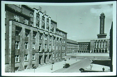 Pohlednice - Okres Ostrava - Ostrava - Třída 30. dubna - Nová radnice