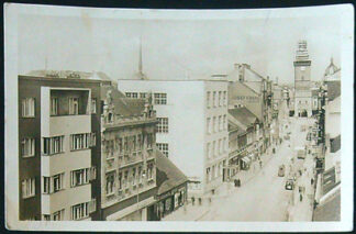 Pohlednice - Okres Pardubice - Pardubice - Pohled do ulice