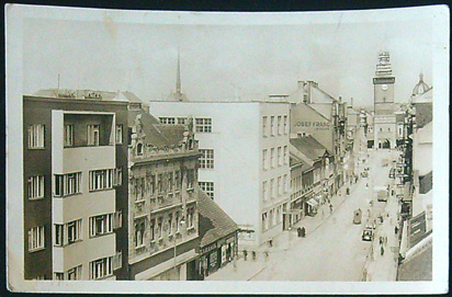 Pohlednice - Okres Pardubice - Pardubice - Pohled do ulice