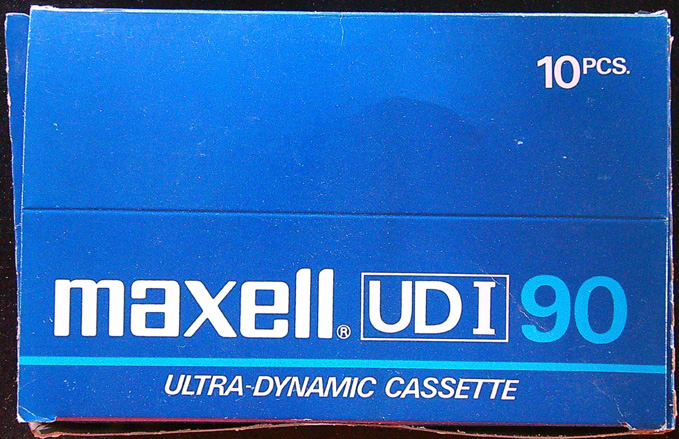 Krabice od MC audiokazet - MAXELL - UDI 90