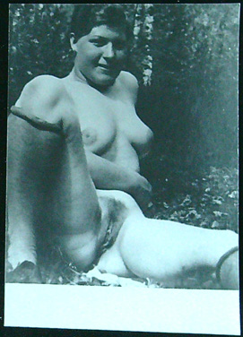 Pohlednice – Akt a erotika – Akt Foto – ČB – Příroda