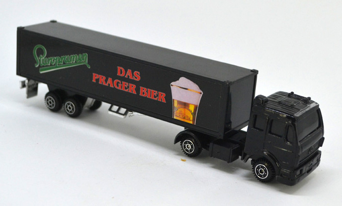 Herpa Kamiony Pivovary - PREGER BIER Staropramen - černý