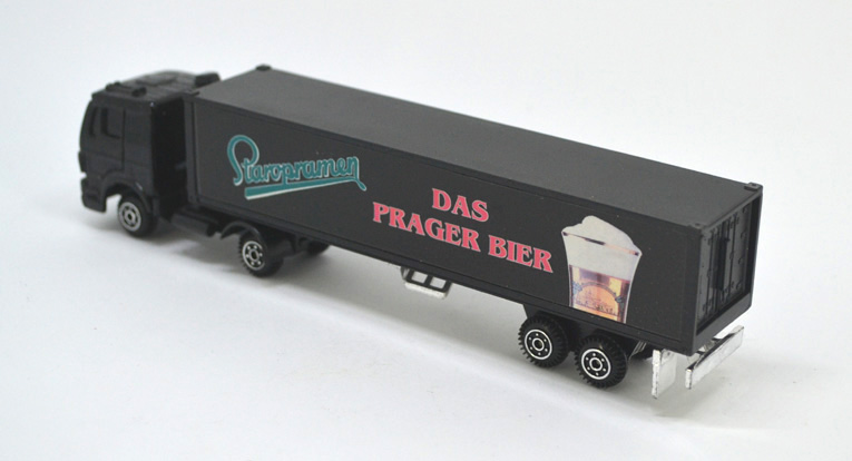 Herpa Kamiony Pivovary - PREGER BIER Staropramen - černý - Obrázek 2