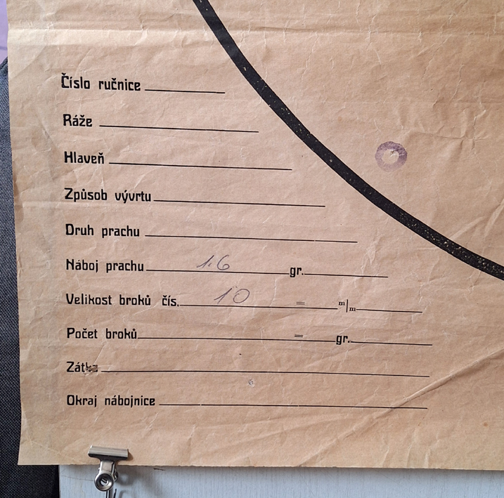 Plakát - Obrovský terč 99x80 cm - Praha Vinohrady - Puškařství Jiráček - Zbrojnice lovců 1,6 - Obrázek 2