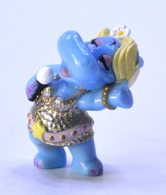 Figurka 2009 - Happy HippoTalent-Show - 06 Goldie Goldkelchen